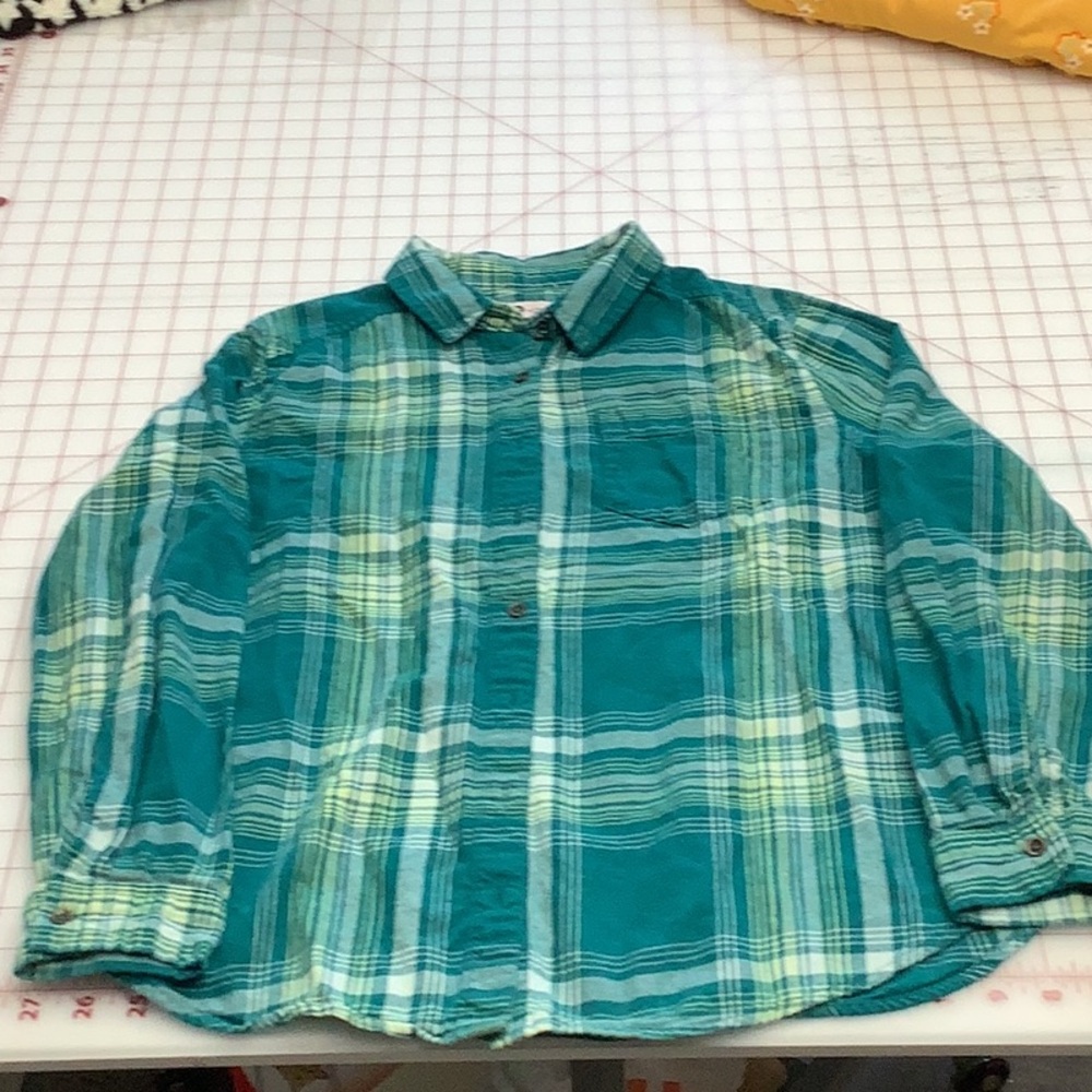 Gil’s size XL 14/16 Long Sleeve Flannel Shirt